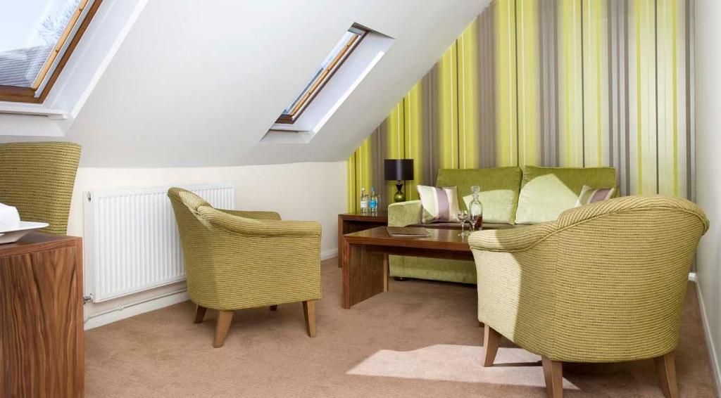 Hotel Redesdale Arms 3*