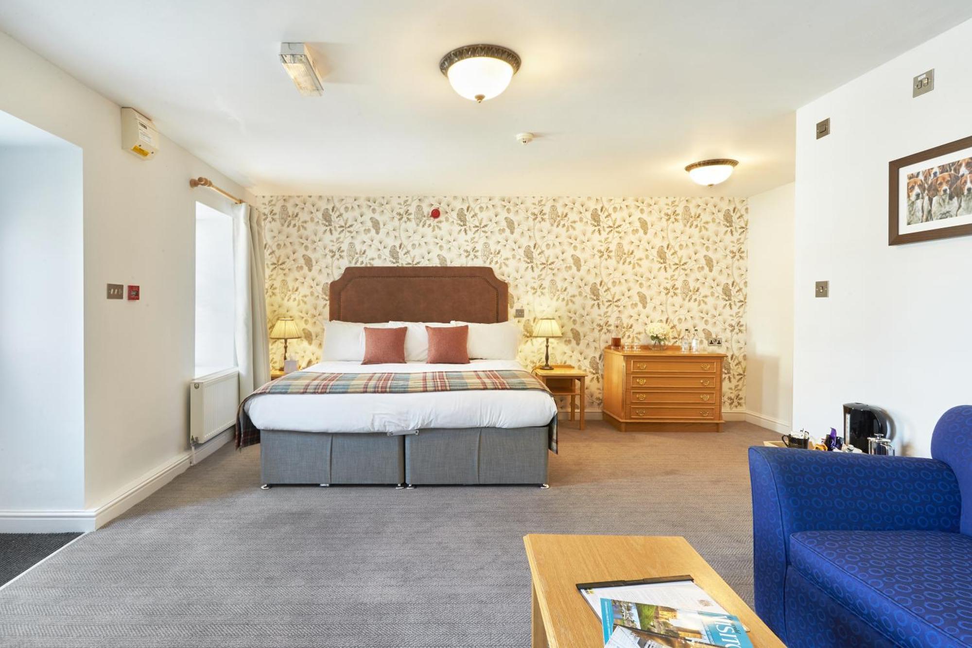 Hotel Redesdale Arms 3*