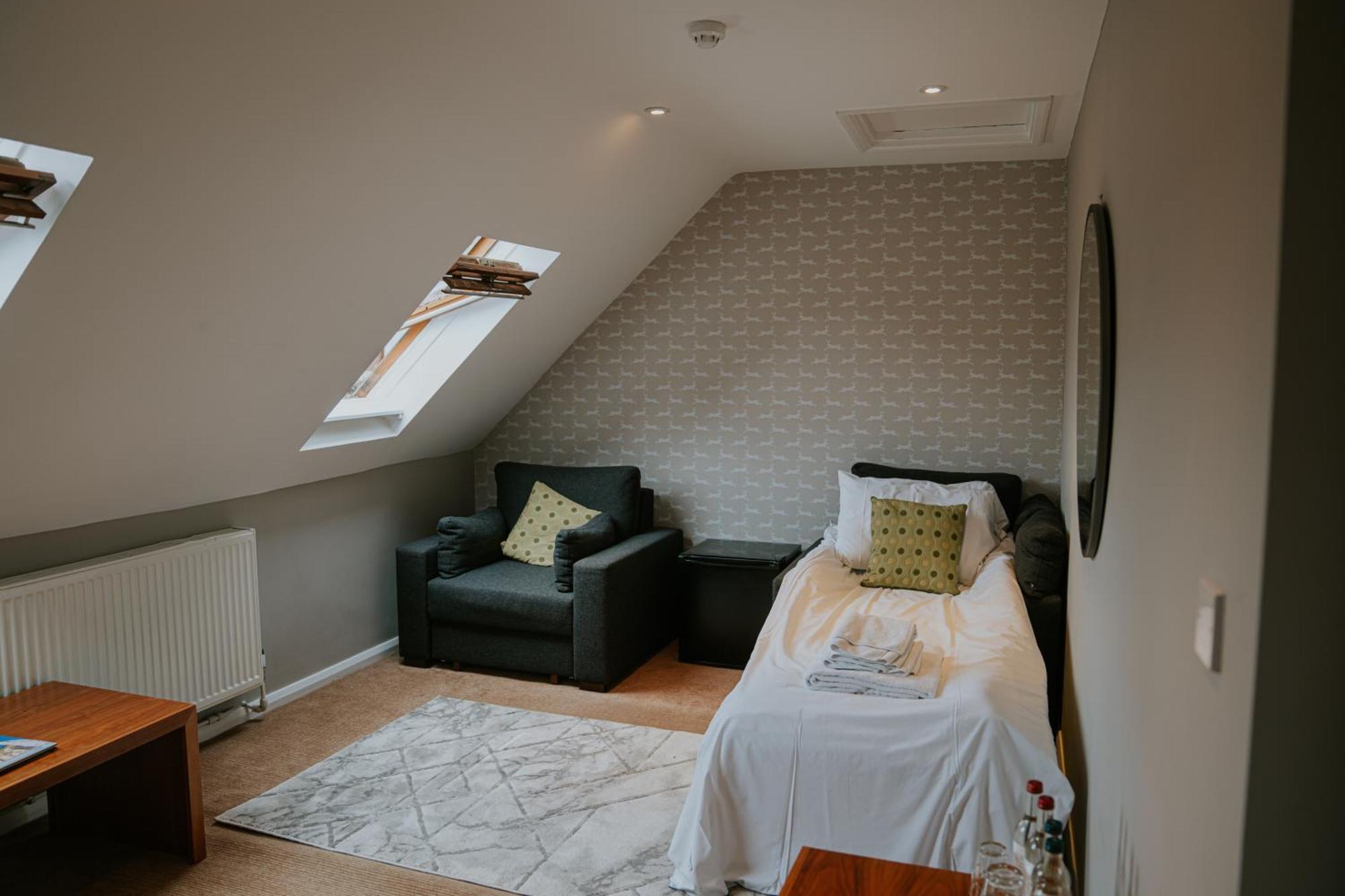 Redesdale Arms Hotel 3*