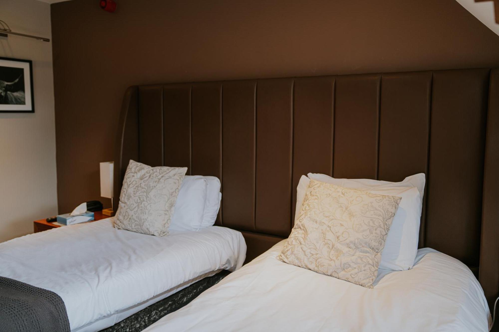 Redesdale Arms 3*